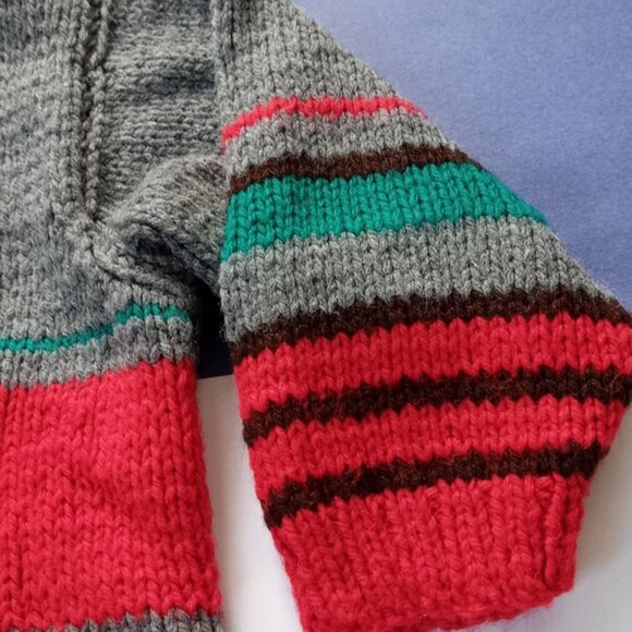 Vintage Kids Essential Knitted Striped V-Neck Sweater - Picture 5 of 6